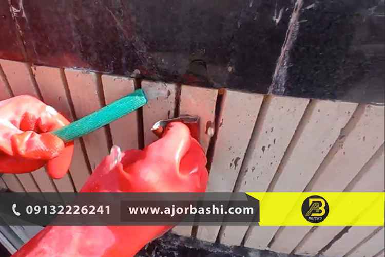 تمیز کردن آجر نما با سنباده